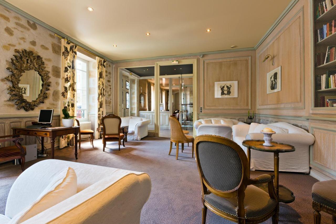 Hotel Montespan Bourbon-lʼArchambault 외부 사진