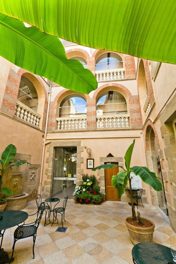 Hotel Montespan Bourbon-lʼArchambault 외부 사진